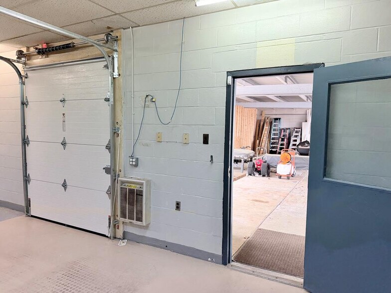 More Photos Of 30393 Temperanceville Rd, Temperanceville Warehouse For Lease