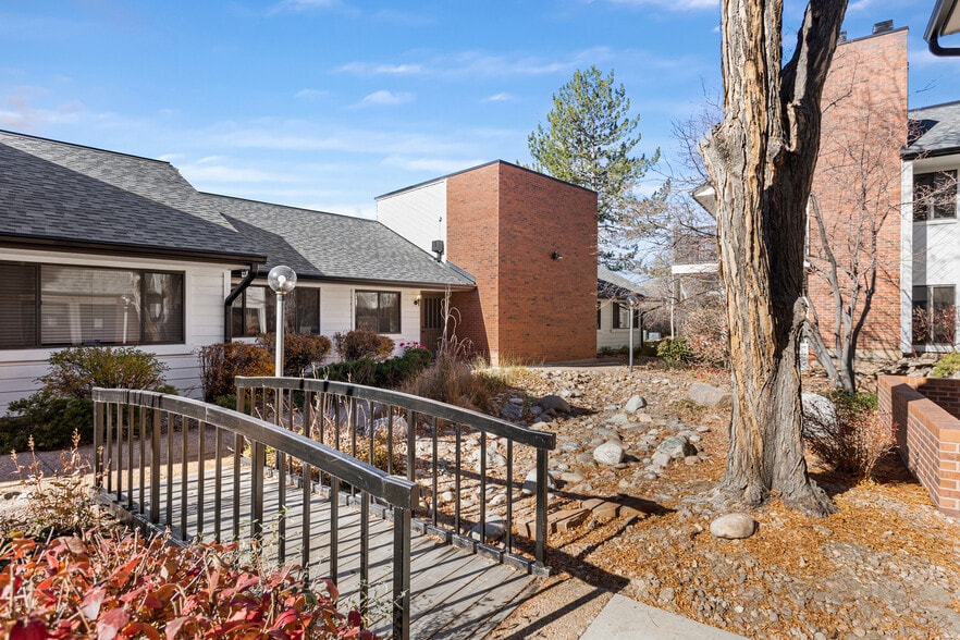 More Photos Of 1231 S Parker Rd, Denver Medical For Sale