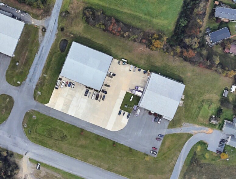 More Photos Of 11909 Wheatfield Dr, Hagerstown Warehouse For Lease