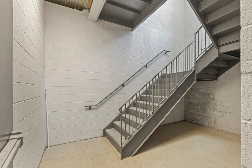 More Photos Of 846 Faith Rd, Salisbury Religious Facility For Lease