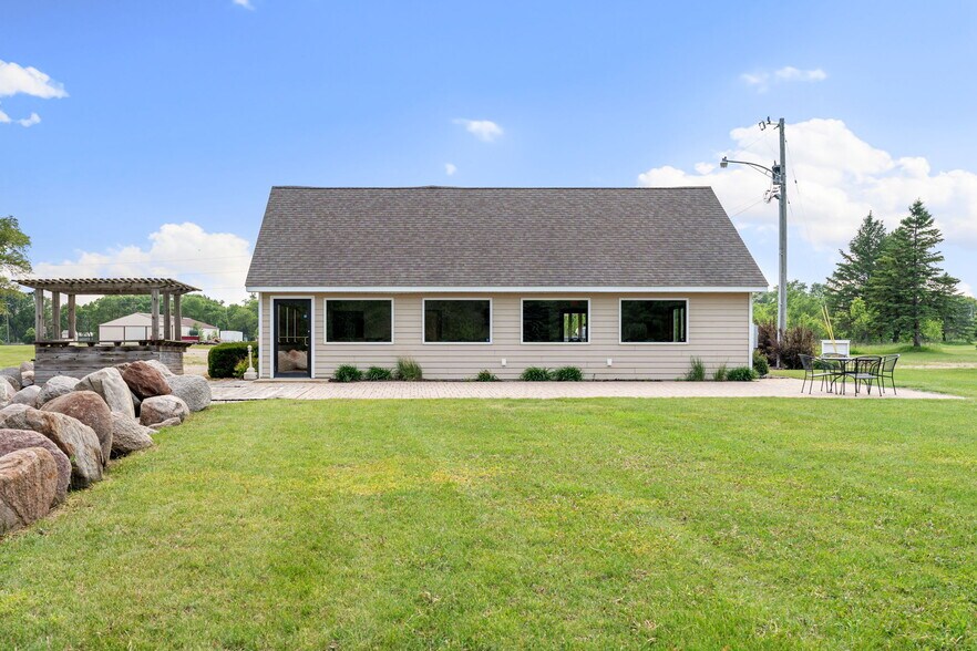 More Photos Of 3700 11th Pl NE, Austin Lodge Meeting Hall For Sale