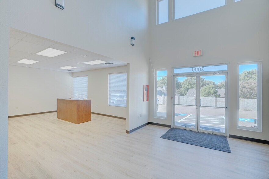 More Photos Of 2099 N Collins Blvd, Richardson Office For Lease