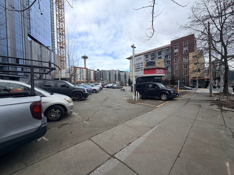 More Photos Of 2404 7th Ave, Seattle Land For Sale