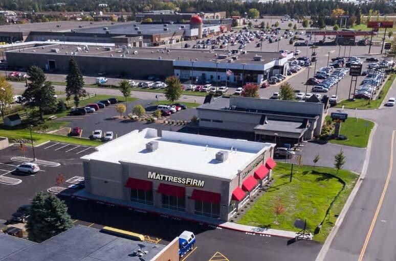 More Photos Of 14230 Dellwood Dr, Baxter Freestanding For Sale