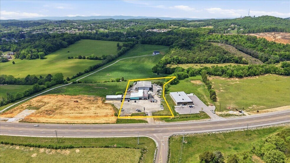 More Photos Of 7741 Maynardville Pike, Knoxville Industrial For Sale