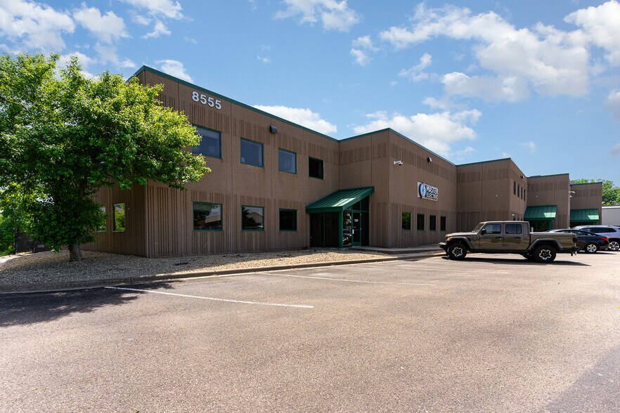 More Photos Of 8555 W 123rd St W, Savage Flex For Sale