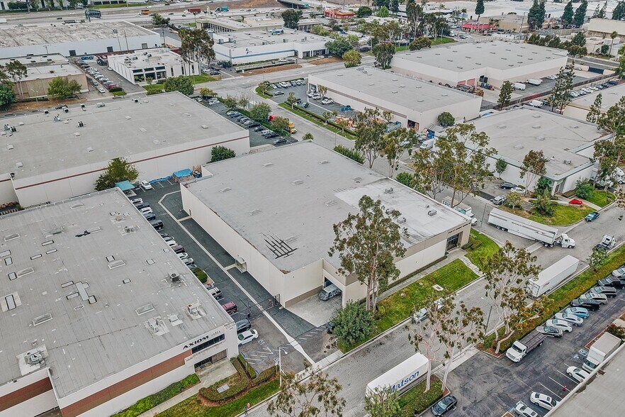 More Photos Of 1490 W Walnut Pky, Compton Warehouse For Sale