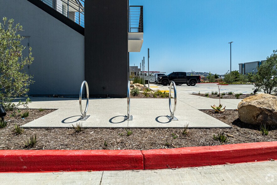 More Photos Of 3816 Stineman Ct, Long Beach Loft Creative Space For Lease