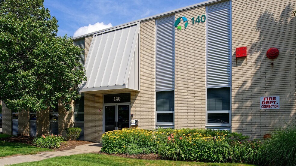 More Photos Of 525 Dell Rd, Carlstadt Unknown For Lease