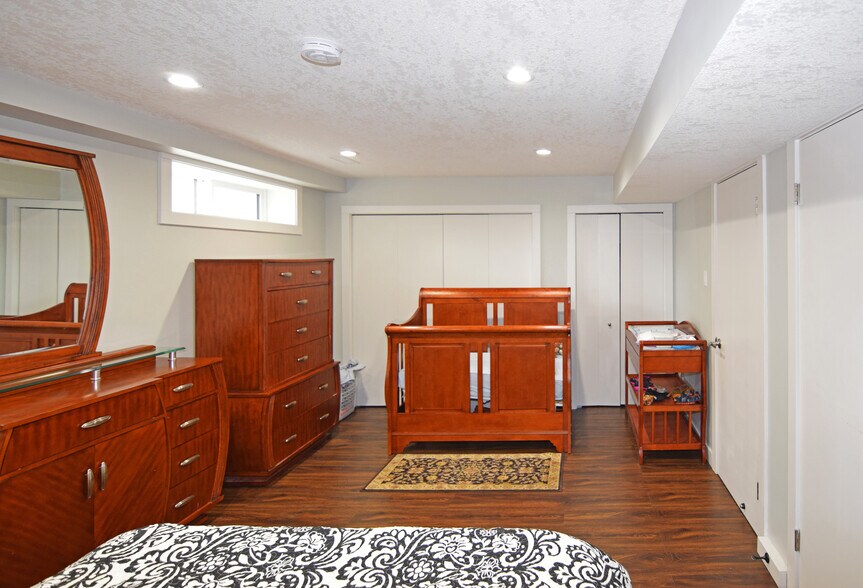 More Photos Of 9657 68A St NW, Edmonton Multifamily For Sale