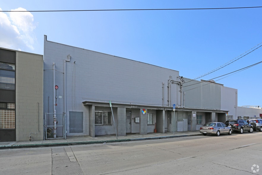 More Photos Of 3419 Hancock St, San Diego Warehouse For Lease
