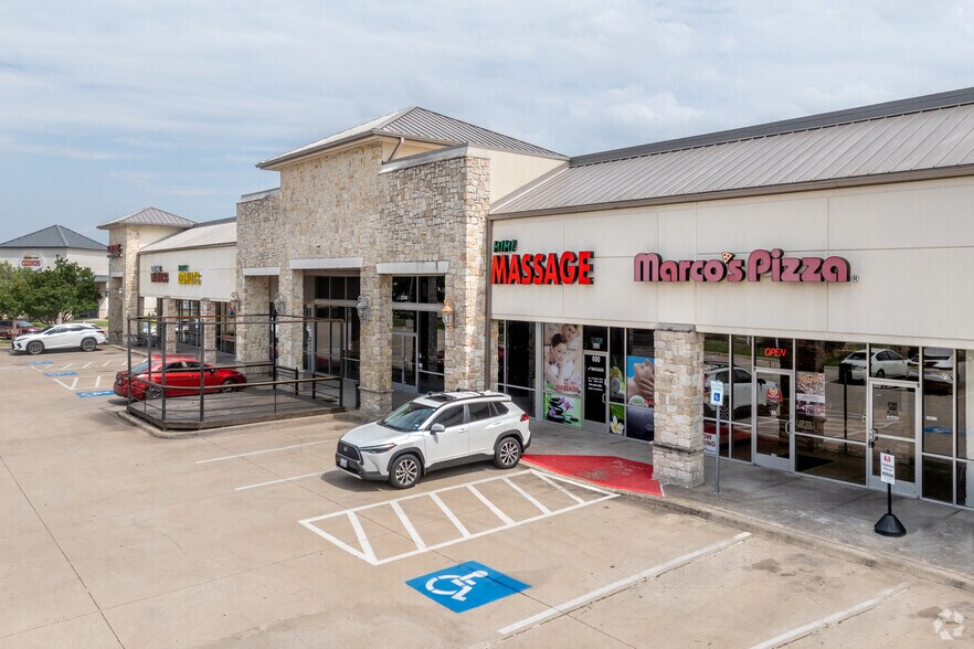 More Photos Of 2741 Virginia Pky, McKinney General Retail For Lease
