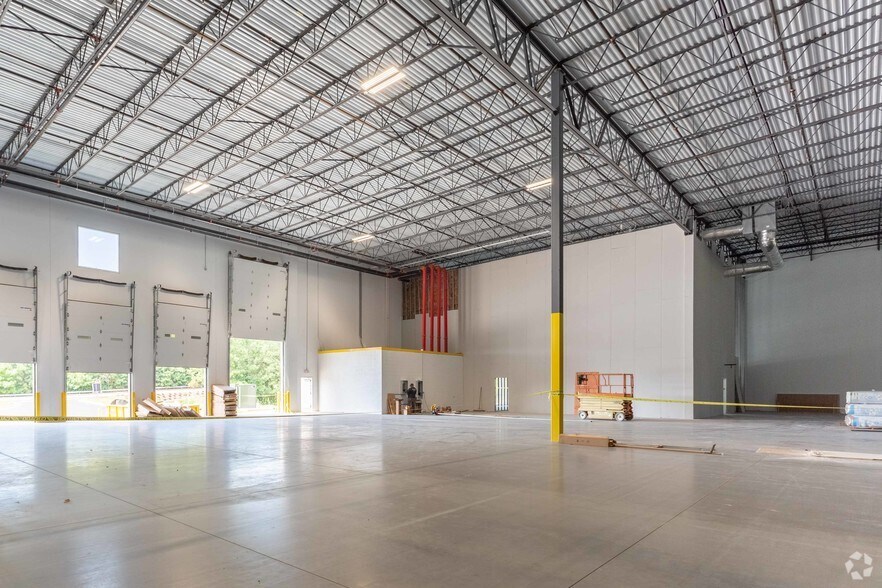 More Photos Of 550 Hartman Rd, Austell Warehouse For Lease