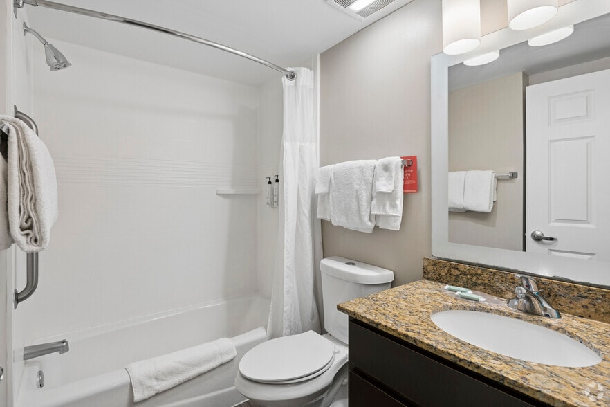 More Photos Of 11309 Abercorn St, Savannah Hotel For Sale