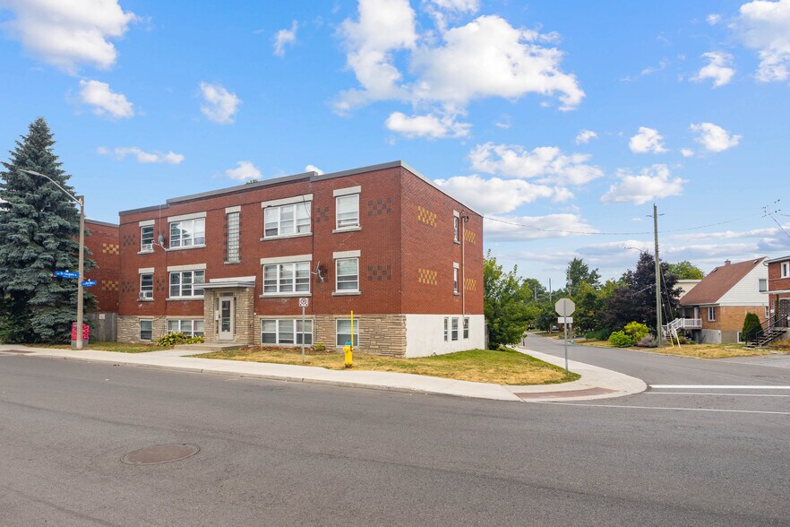 More Photos Of 229 Des Pères-Blancs Av, Ottawa Multifamily For Sale