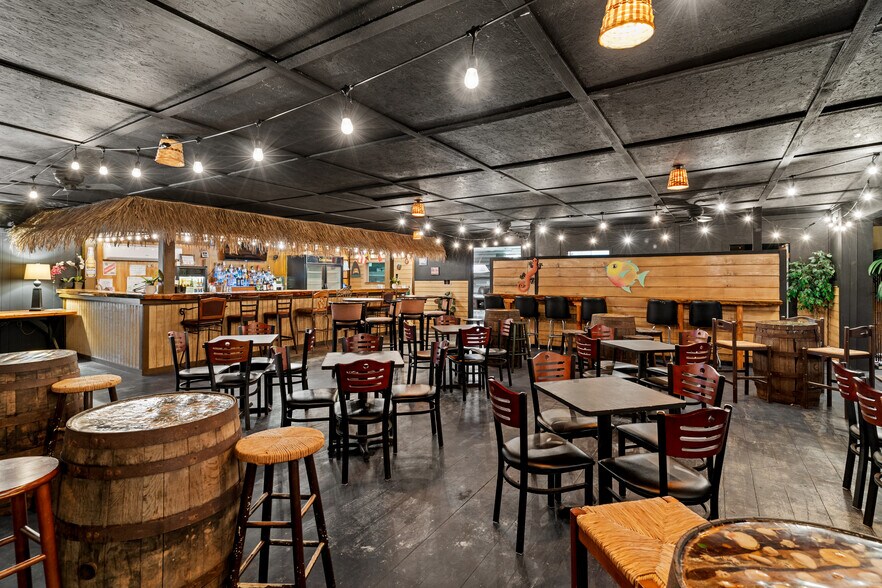 More Photos Of 161 Vfw Pky, Jacksons Gap Restaurant For Sale