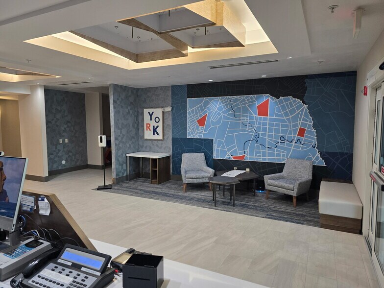 More Photos Of 4020 S Grand Ave, York Hospitality For Sale