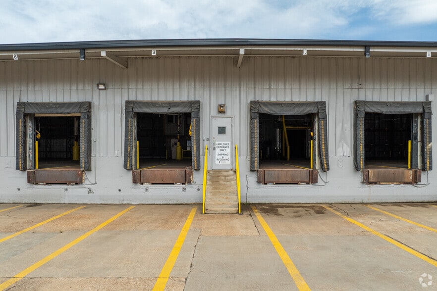 More Photos Of 1125 Weems St, Jackson Refrigeration Cold Storage For Lease