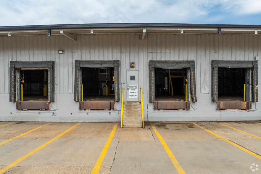 More Photos Of 1125 Weems St, Jackson Refrigeration Cold Storage For Lease