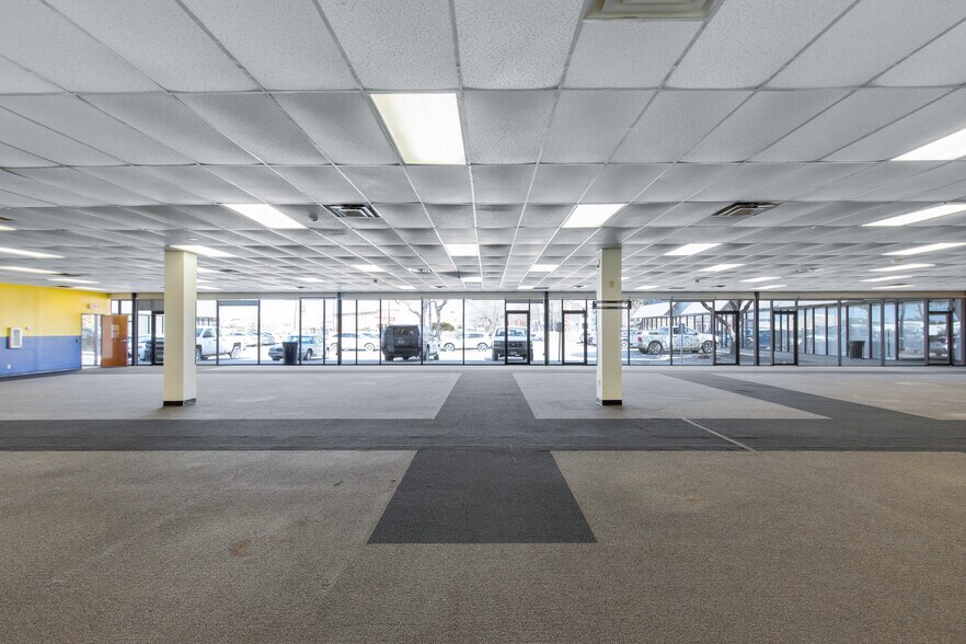 More Photos Of 400-900 Bugg Ln, San Marcos Unknown For Lease