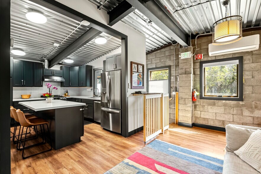 More Photos Of 5532 San Pablo Ave, Oakland Warehouse For Sale