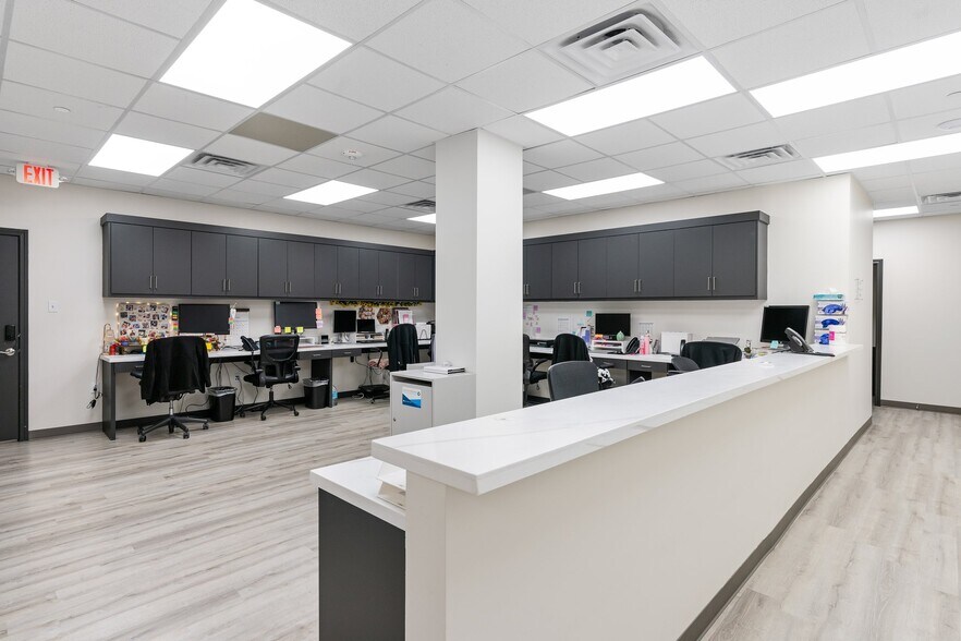 More Photos Of 255 Ed English Dr, Shenandoah Medical For Sale