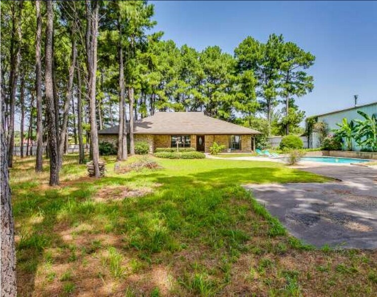 More Photos Of 3433 E Highway 199, Springtown Land For Sale