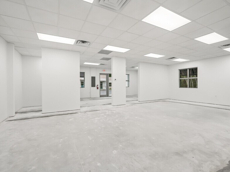 More Photos Of 871-801 Highway 466, Lady Lake Unknown For Lease