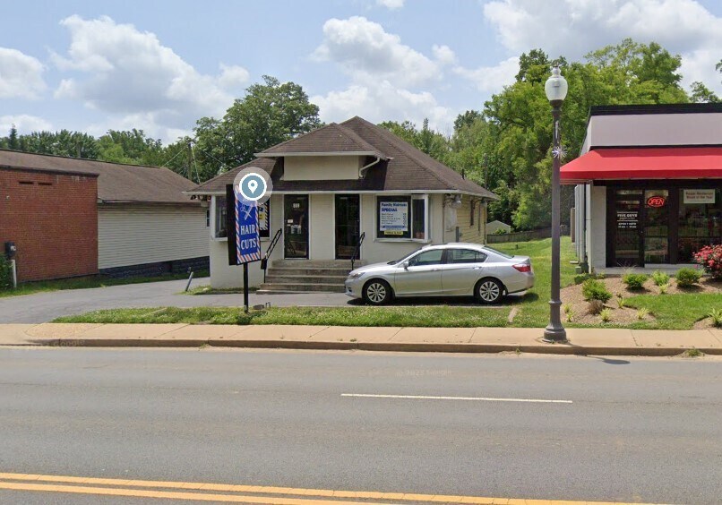 More Photos Of , Falls Church General Retail For Sale