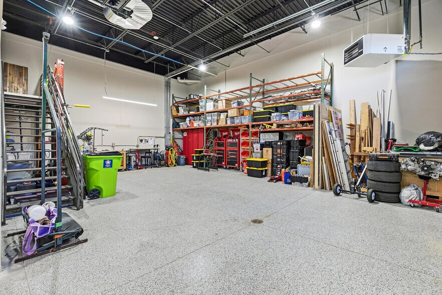 More Photos Of 18233 Lincoln Meadows Pky, Parker Self Storage For Sale