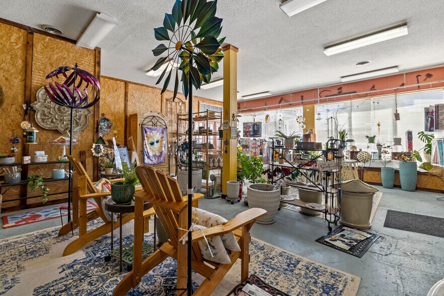 More Photos Of 649 Columbia Rd, Chester General Retail For Sale