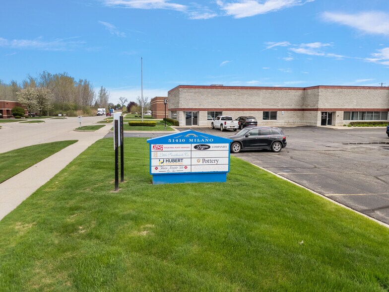 More Photos Of 51410 Milano Dr, Macomb Township Light Manufacturing For Lease
