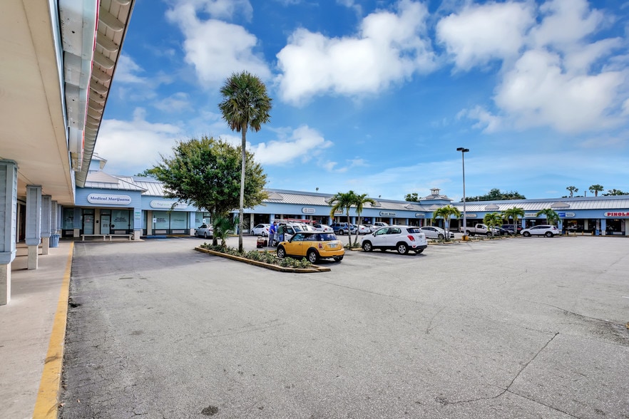 More Photos Of 1300 N Military Trl, West Palm Beach Unknown For Lease