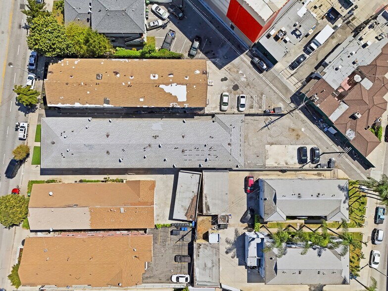 More Photos Of 6036 Cadillac Ave, Los Angeles Multifamily For Sale