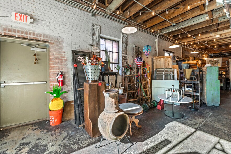 More Photos Of 119 S 3rd St, Smithfield Storefront For Sale