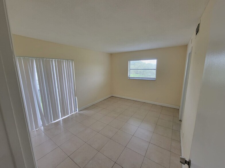 More Photos Of , Miramar Multifamily For Sale