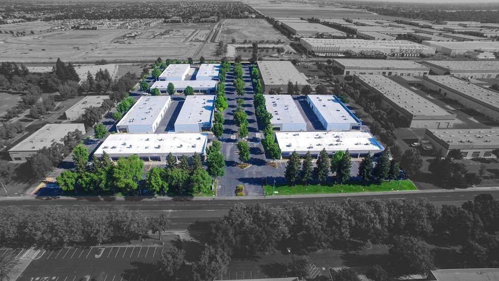 More Photos Of 1431 N Market Blvd, Sacramento Unknown For Lease