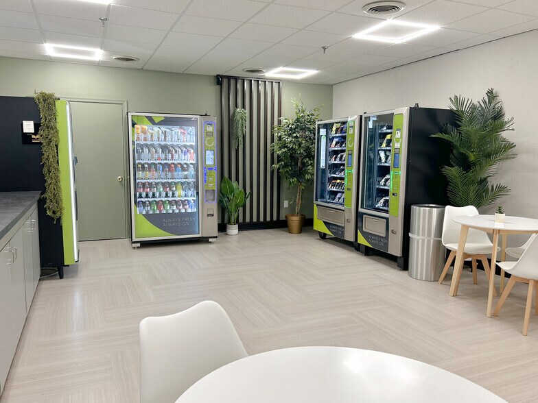 More Photos Of 313 W Liberty St, Lancaster Office For Lease