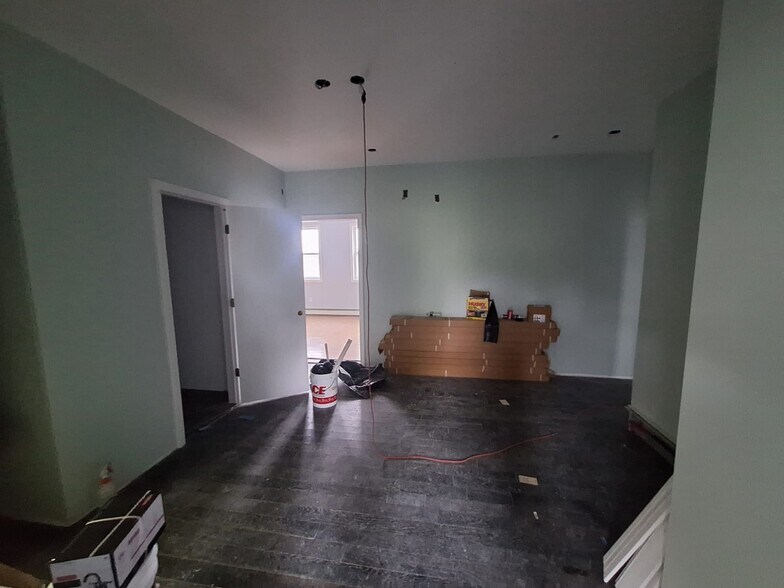 More Photos Of 365 Willow St, Waterbury Apartments For Sale