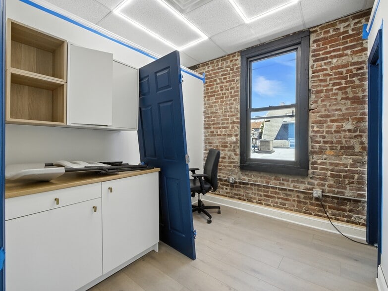 More Photos Of 538-540 62nd St, West New York Loft Creative Space For Lease