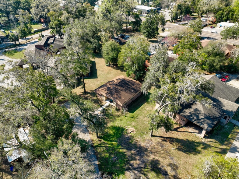 More Photos Of 943 Cesery Blvd, Jacksonville Medical For Sale