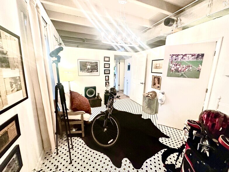 More Photos Of 296 White Bridge Pike, Nashville Loft Creative Space For Sale