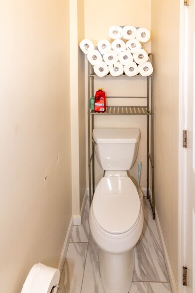 More Photos Of 316 S Broadway, Baltimore Storefront Retail Residential For Sale