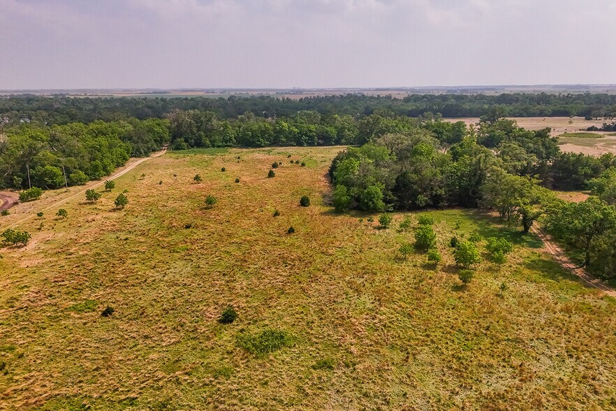 More Photos Of 9111 Long View Road, Burrton Land For Sale