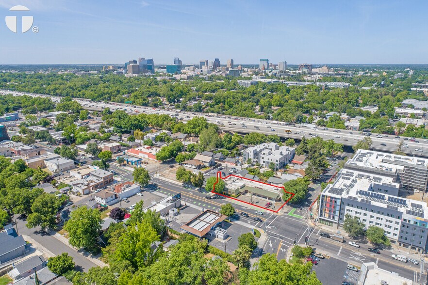 More Photos Of 1815-1817 Broadway, Sacramento Restaurant For Lease