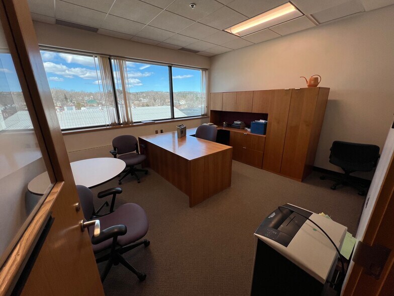 More Photos Of 9 Oak St, Guilford Manufacturing For Sale