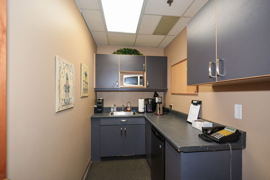 More Photos Of 1820 The Exchange SE, Atlanta Office For Sale