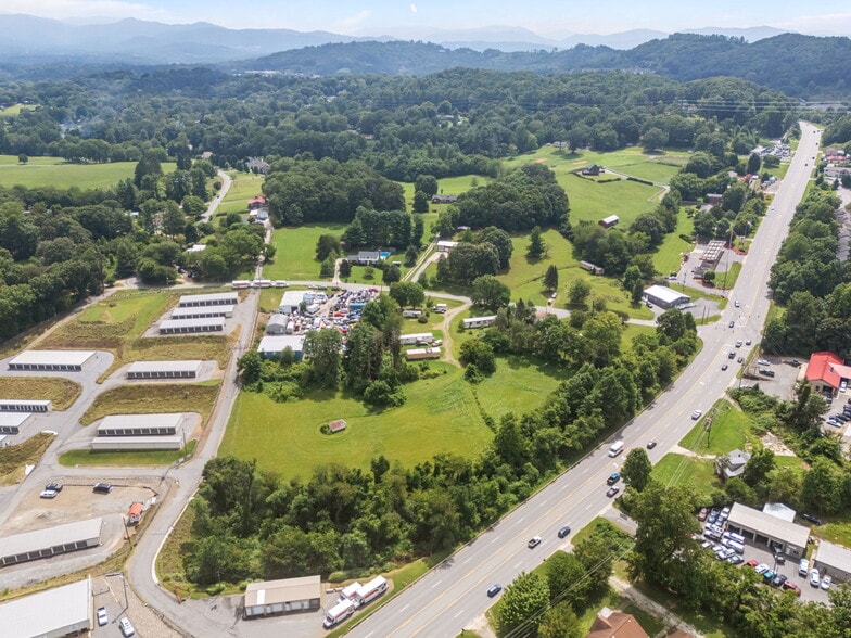 More Photos Of 223 Odonald Rd, Asheville Trailer Camper Park For Sale
