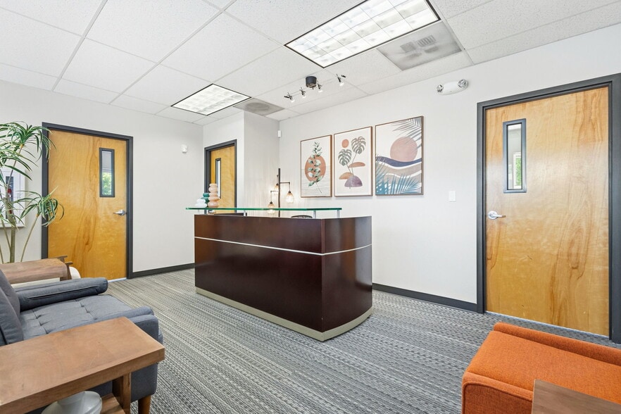 More Photos Of 1220 Liberty St NE, Salem Medical For Lease