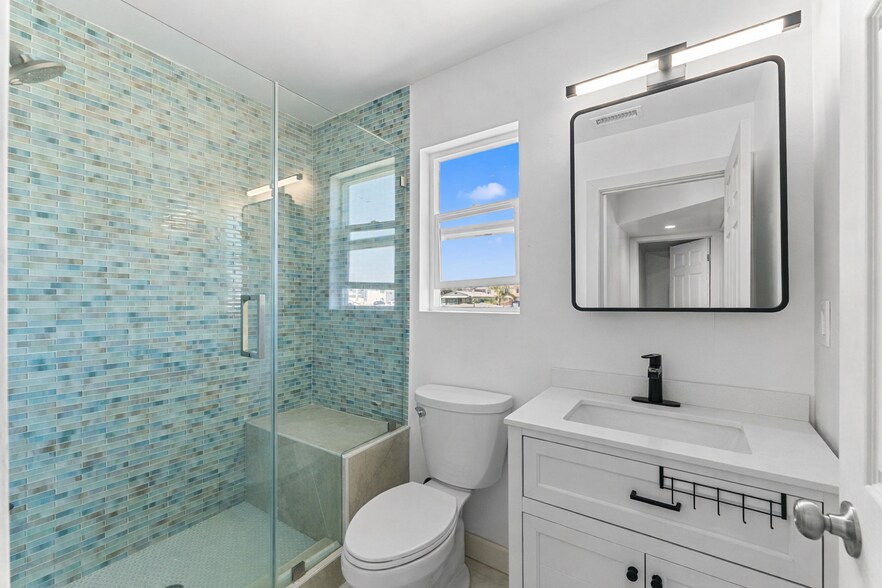 More Photos Of 829 11th St, Imperial Beach Apartments For Sale